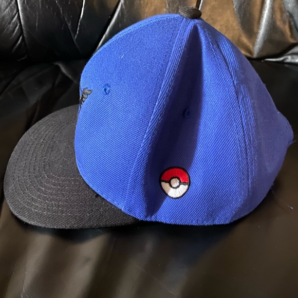 Pokémon Trainer Hat - Picture 3 of 9